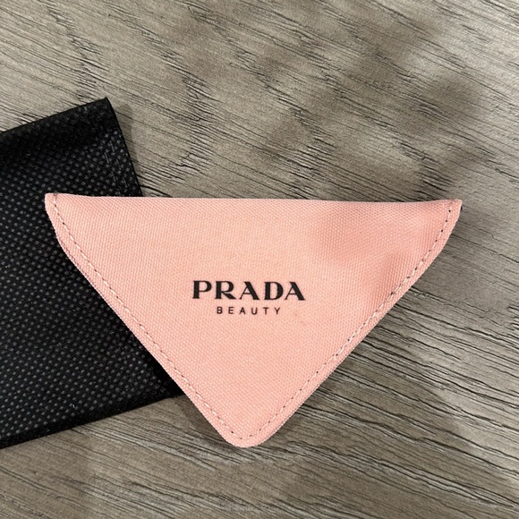 💫Flash Sale💫Prada Beauty Cosmetics Travel Mirror - Picture 3 of 8